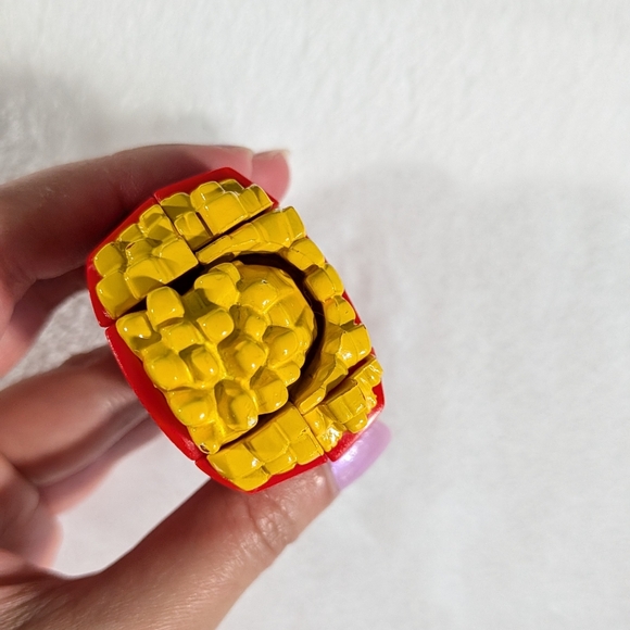 ❤️ 1990 Fryceratops McDino Changeables McDonald's Happy Meal Fry Transformer Toy - Picture 5 of 12